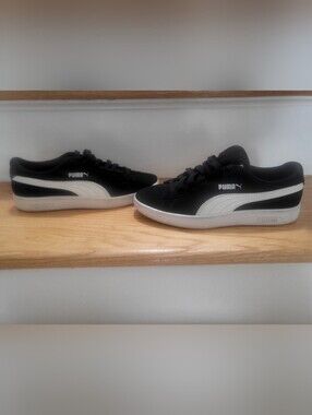 Puma Black Sneakers with White Formstripe